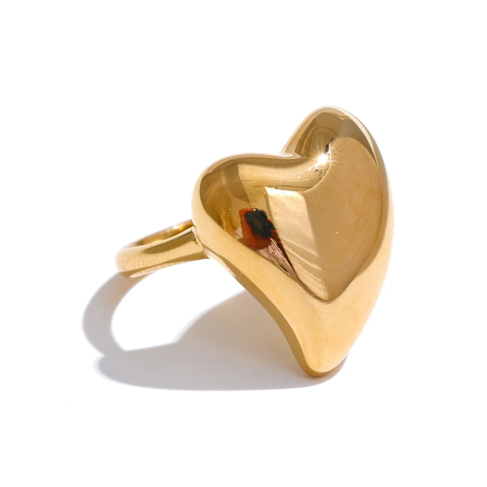 Sculpted Curve Oval Stone Ring