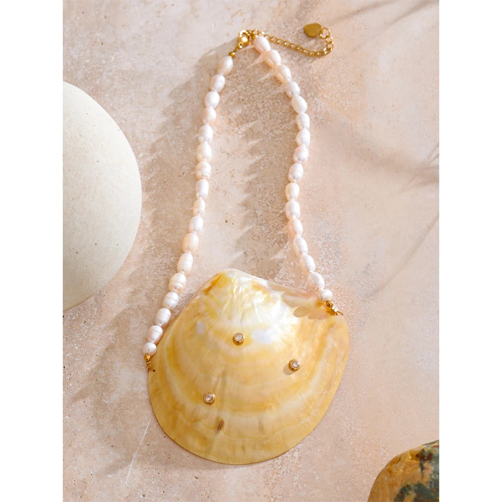 Golden Shell Pearl Necklace