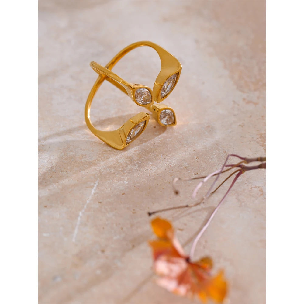 Lunéa Spark Ring