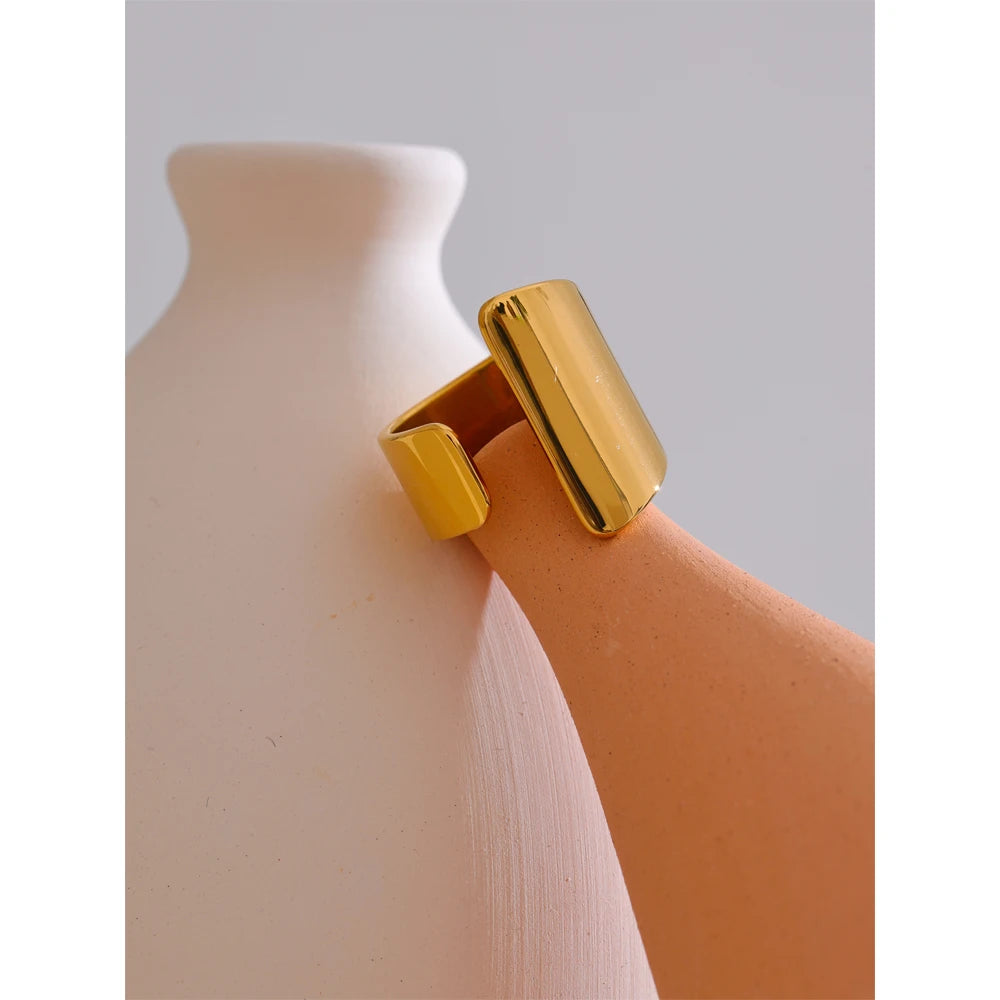 Sculpted Gold Wave Ring