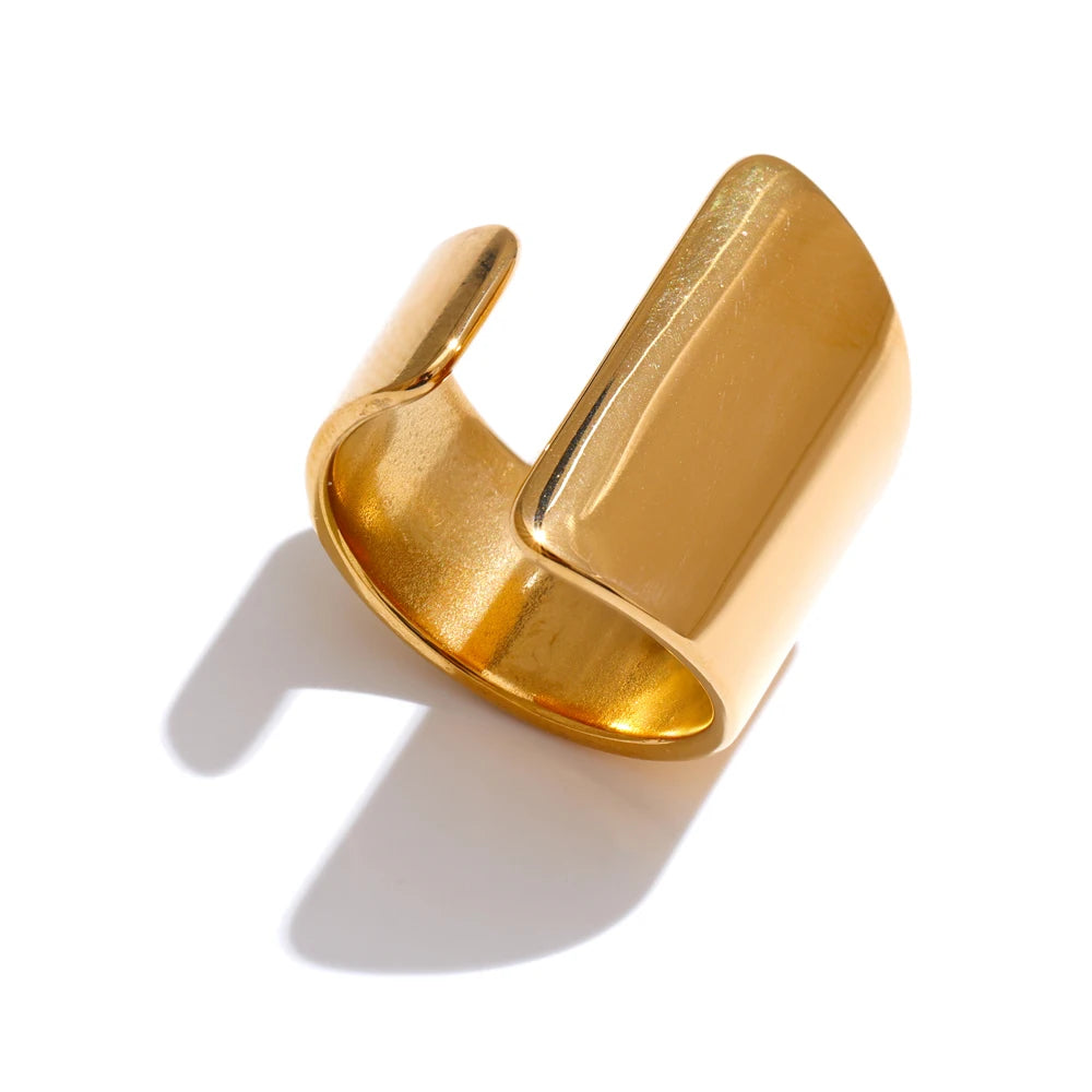 Sculpted Gold Wave Ring